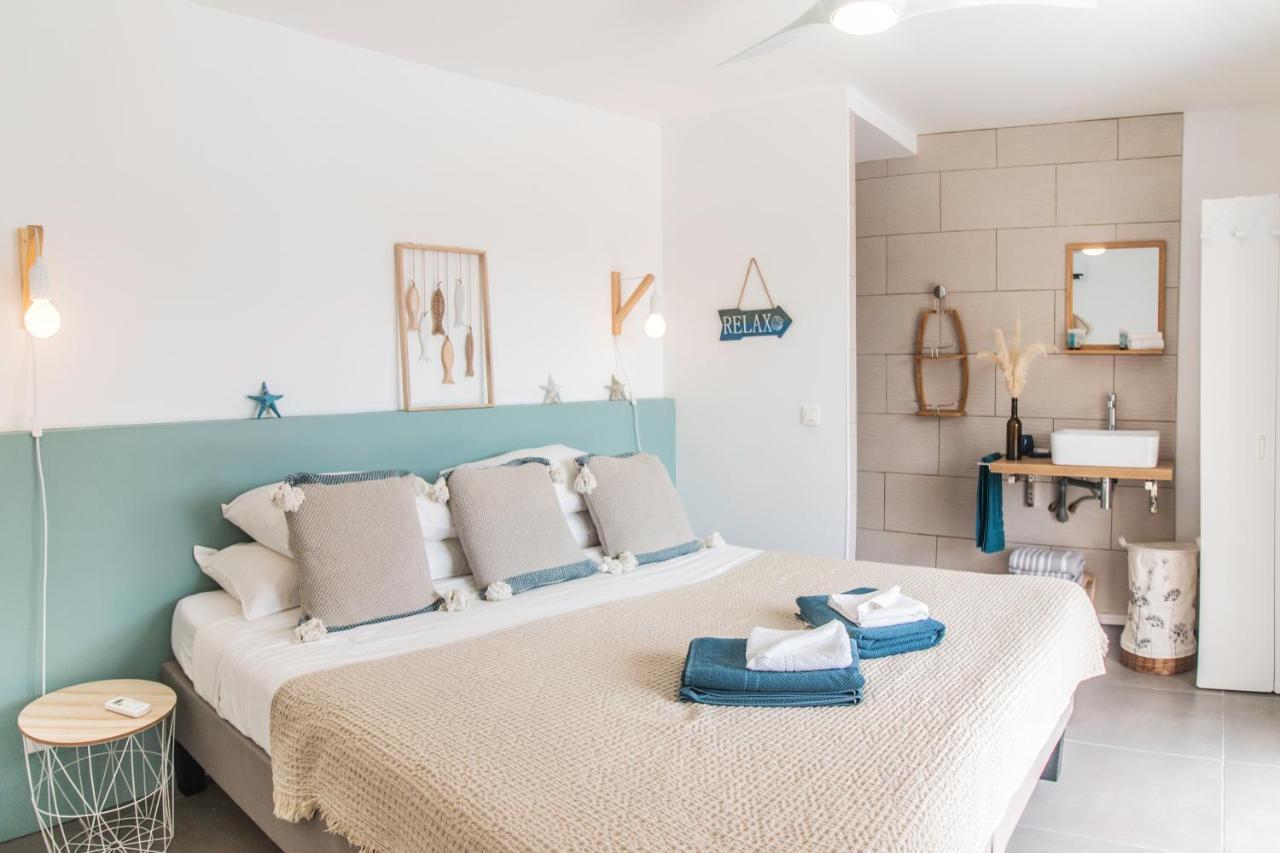 Blue Wave - 2 Bedrooms - Orient Beach! Quarter of Orleans Exteriör bild