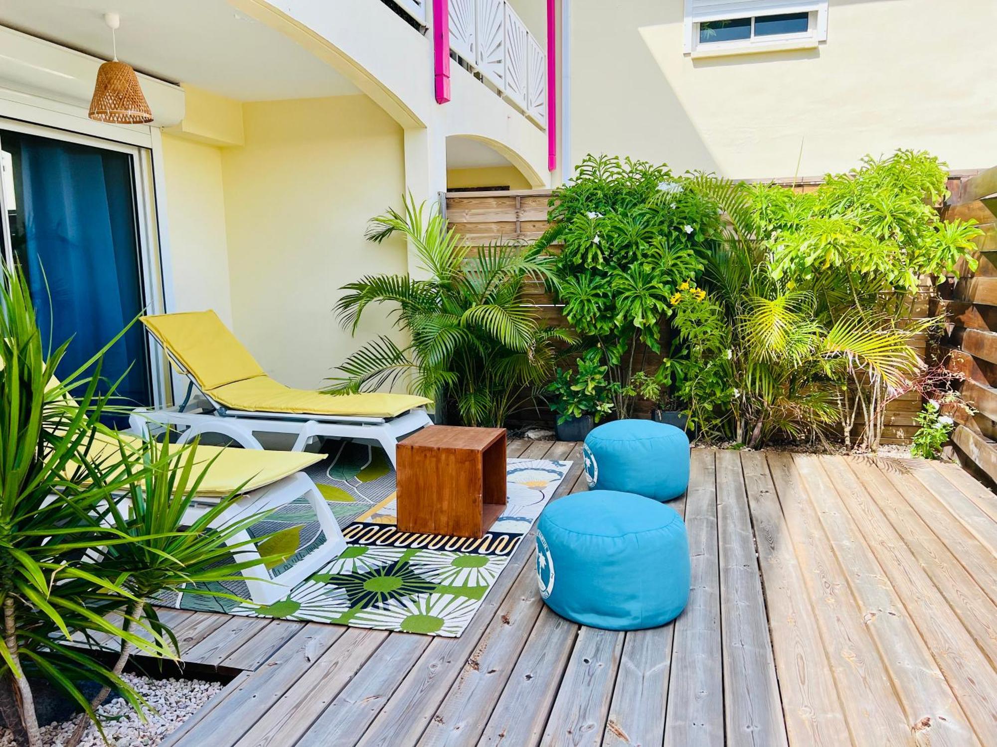 Blue Wave - 2 Bedrooms - Orient Beach! Quarter of Orleans Exteriör bild