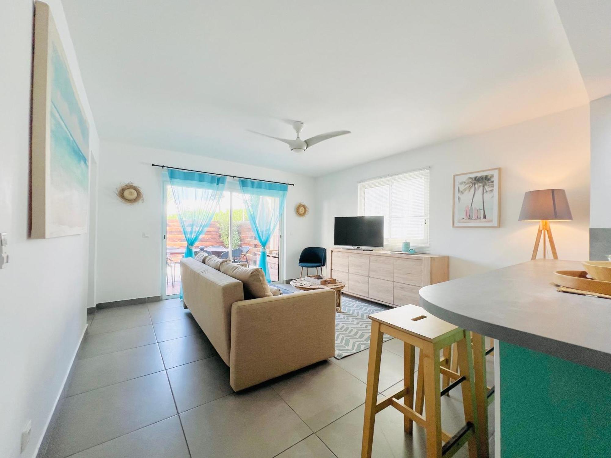 Blue Wave - 2 Bedrooms - Orient Beach! Quarter of Orleans Exteriör bild